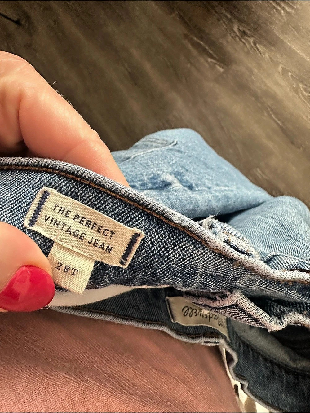 Madewell The Perfect Vintage Jean Straight Leg Jeans in Blue Size 28T Like New - Picture 6 of 6